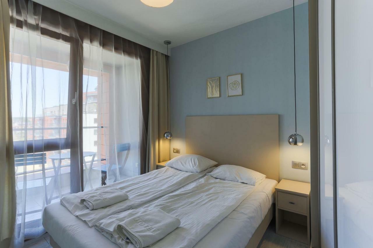 Unique Motlawa Riverbank Apartment กดัญสก์ ภายนอก รูปภาพ